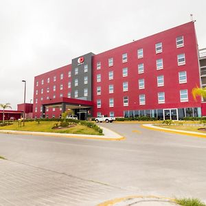 Capital O Hotel Herederos, Piedras Negras